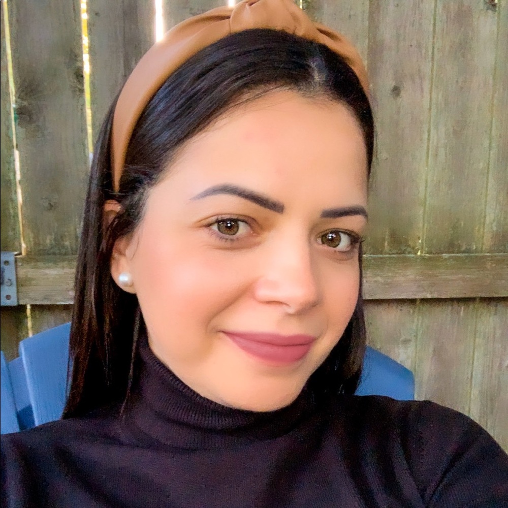 Meet your Posher, Meire